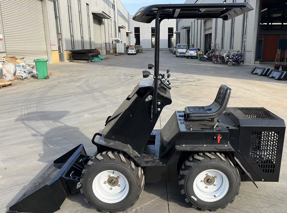 山東奔馬(SDBM)輪胎式滑移裝載機(jī)BM520